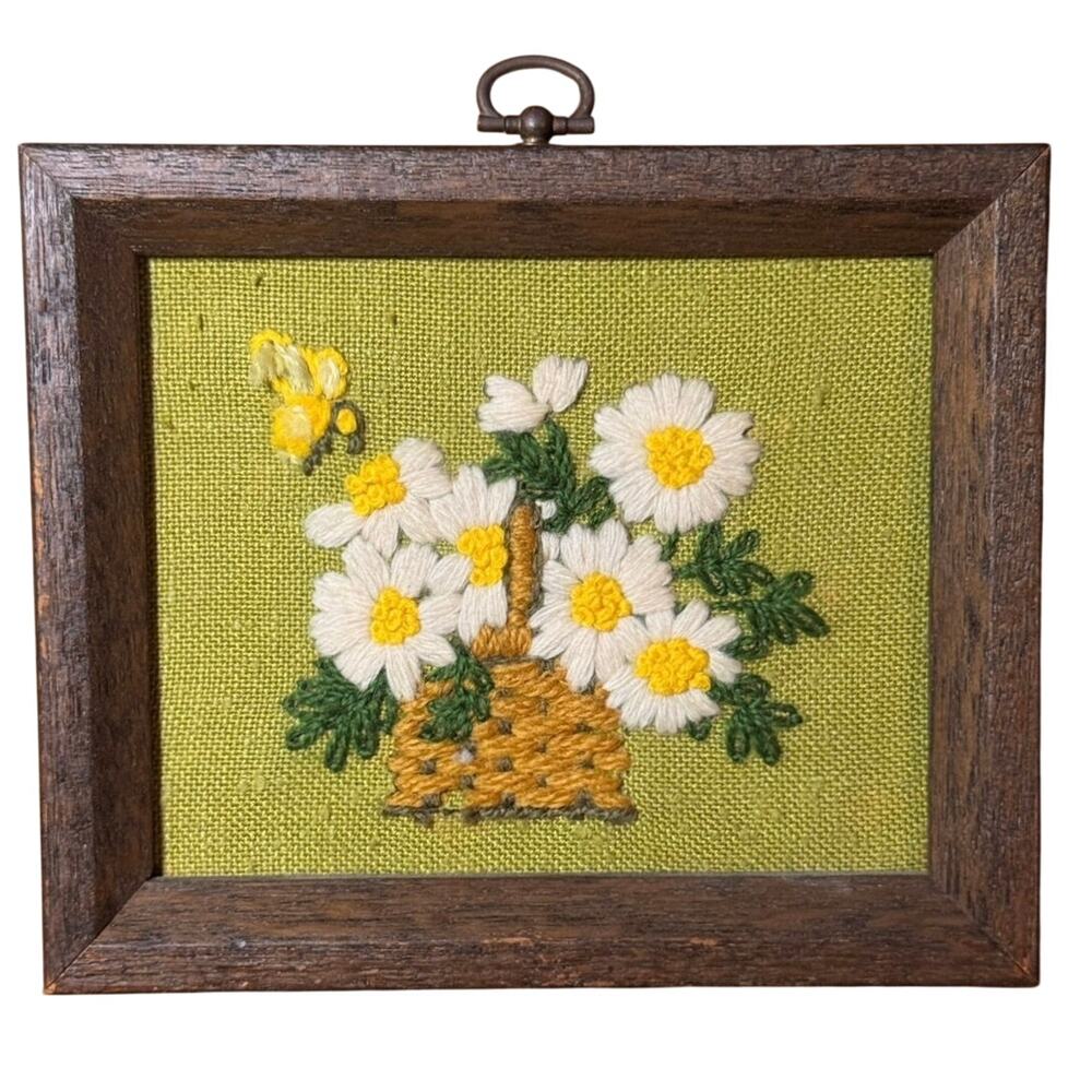 VTG 1978 Sunset Design Daisy Basket Hand Embroidered Framed Art Charlene Gerrish